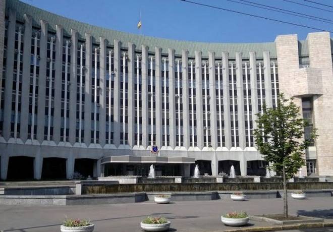 У Днепропетровского горсовета заблокированы все счета из-за долгов перед чехами