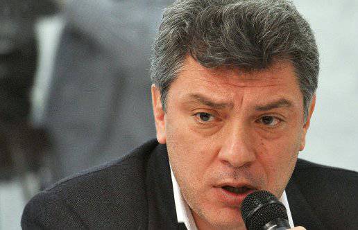 Прокуратура изучает антироссийские заявления Немцова и Явлинского по Крыму и Донбассу