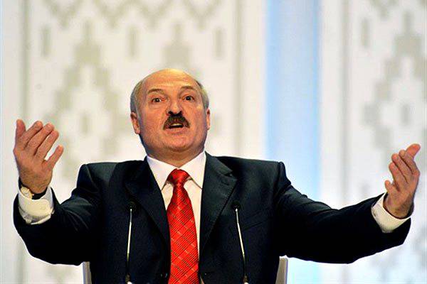 Лукашенко перетряхнул белорусское правительство Лукашенко перетряхнул белорусское правительство
