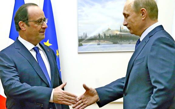 Le Figaro рассказала подробности подготовки встречи Олланда с Путиным