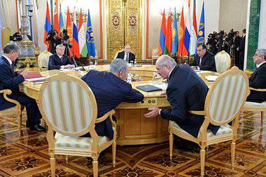 Сессия ОДКБ в Москве: вопросы и встреча Путина с Лукашенко