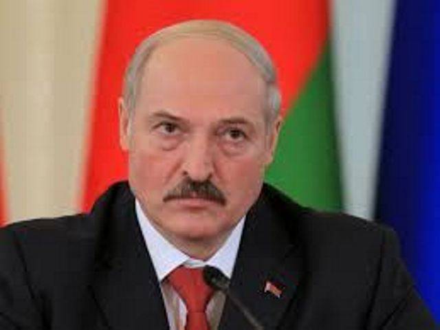 Лукашенко подписал декрет об усилении требований к руководящим кадрам Лукашенко подписал декрет об усилении требований к руководящим кадрам