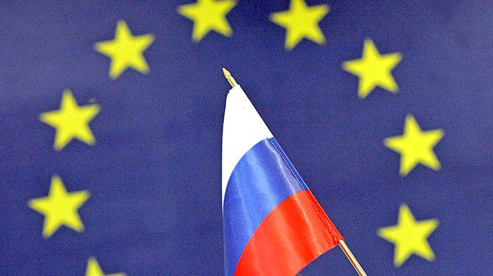 Франция призывает надавить на Россию ради снятия санкций