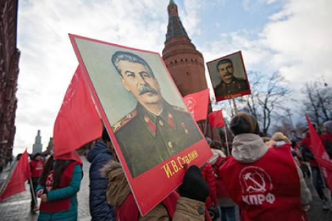 Поддержка Сталина в России растет