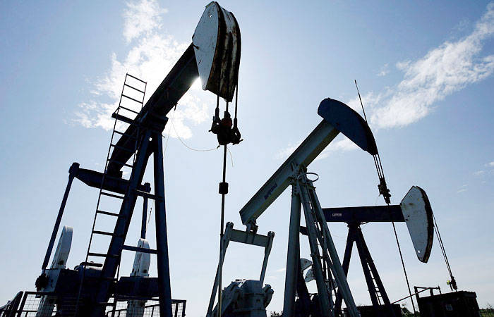 Россия попала под раздачу в нефтяной игре «больших парней» и арабских шейхов Россия попала под раздачу в нефтяной игре «больших парней» и арабских шейхов