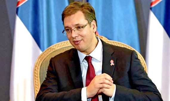 Сербский премьер Вувич обвинил ЕС в попытке заставить его заткнуться
