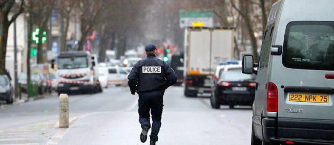 В Париже арестованы 12 человек пособников террористов