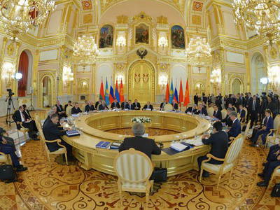Евразийский экономический союз: минусы и плюсы