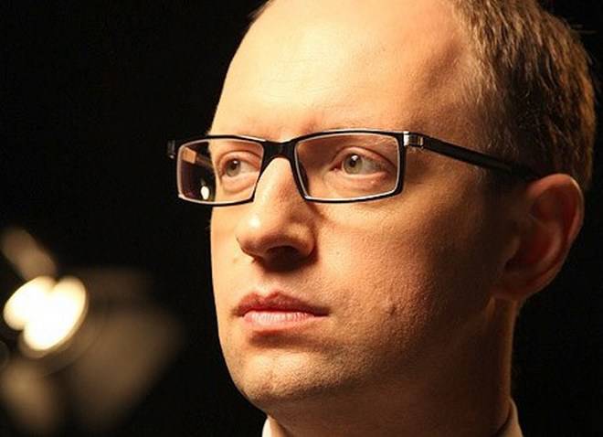 Яценюк не дал денег на восстановление Славянска Яценюк не дал денег на восстановление Славянска
