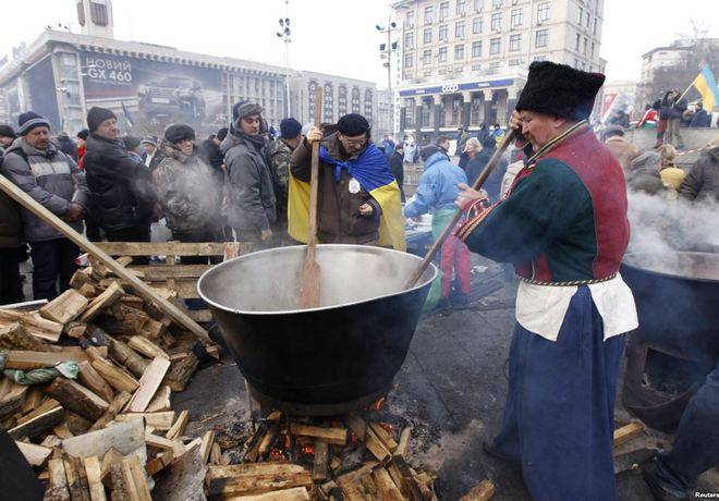 Дефолт и война: весенний финансовый крах сделает Украину совсем другой