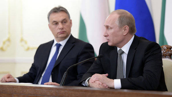 Associated Press: Визит Путина в Венгрию доказывает, что у России есть союзники в ЕС