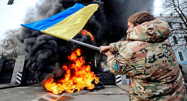 Украина стремительно теряет остатки государственности