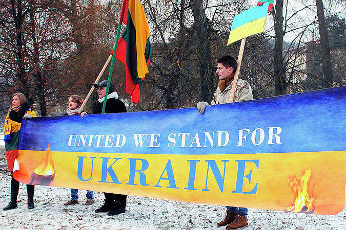 Литва: украинской крови требуют те, кто свою лить не станет