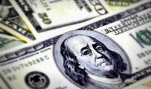 В Мариуполе началась паника: доллар продают за 44 гривны В Мариуполе началась паника: доллар продают за 44 гривны
