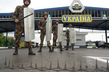 Нарушение Конституции и призрачная Европа. Как Украина стала страной закрытого типа?