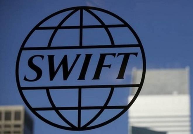 SWIFT против России: кто кого?