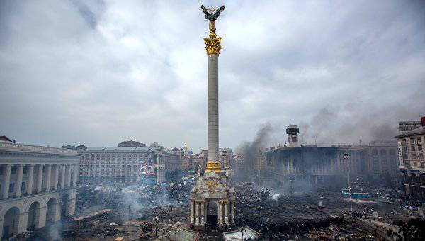 Die Zeit о годовщине Майдана: энтузиазм в Киеве сменяется страхом