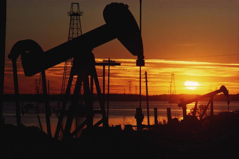 Стоимость нефти Brent превысила $61 за баррель