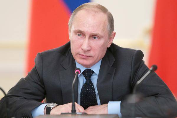 Путин поручил до 15 марта найти источники финансирования пригородных перевозок