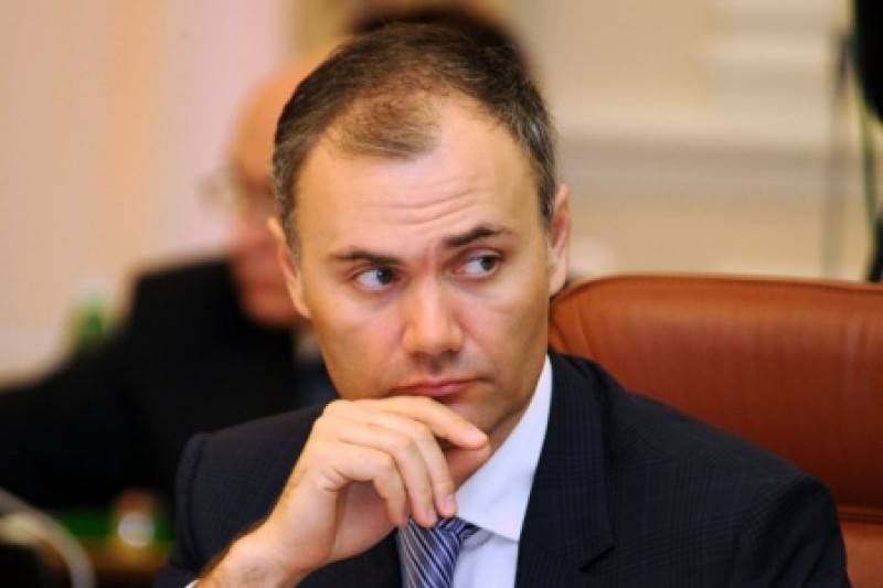 Что стоит за арестом экс-министра финансов Юрия Колобова?