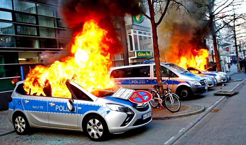 Беспорядки во Франкфурте назвали «гражданской войной»