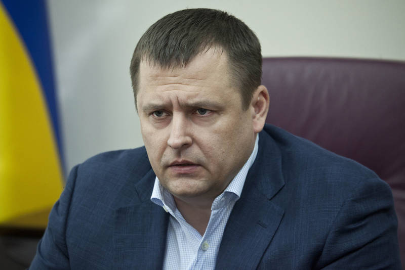 Борис Филатов: Лещенко - это продажный сучонок, ему надо дать по брехливой роже