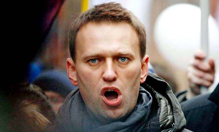 Навальный обвинил Путина в убийстве Немцова