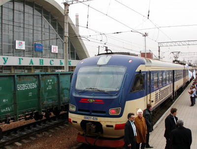 Железнодорожное сообщение между ЛНР и ДНР возобновлено