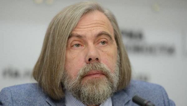 Погребинский: Война властей с Коломойским может обвалить экономику Украины Погребинский: Война властей с Коломойским может обвалить экономику Украины