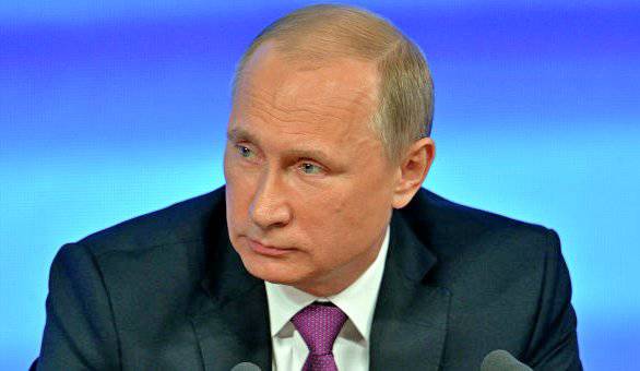 Путин: Россия, действуя жестко в Крыму год назад, работала на упреждение
