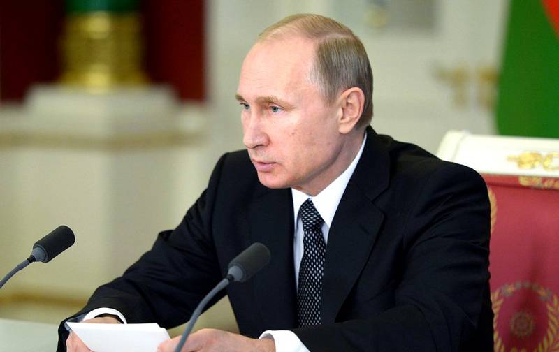 Путина зовут в Берлин