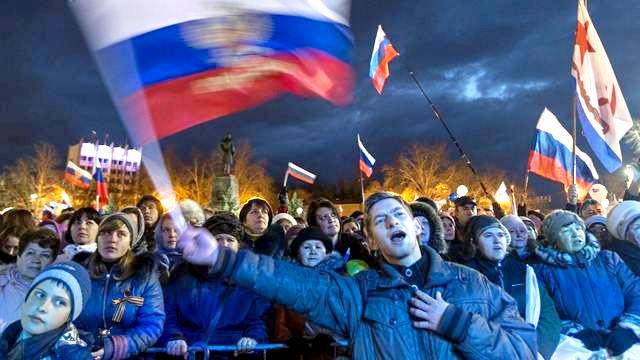 Forbes: Не надо спасать крымчан – им и в России хорошо