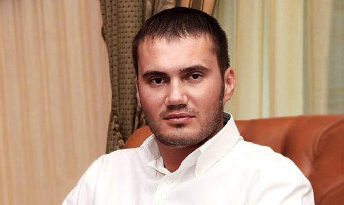 СМИ: Сын Януковича утонул на Байкале