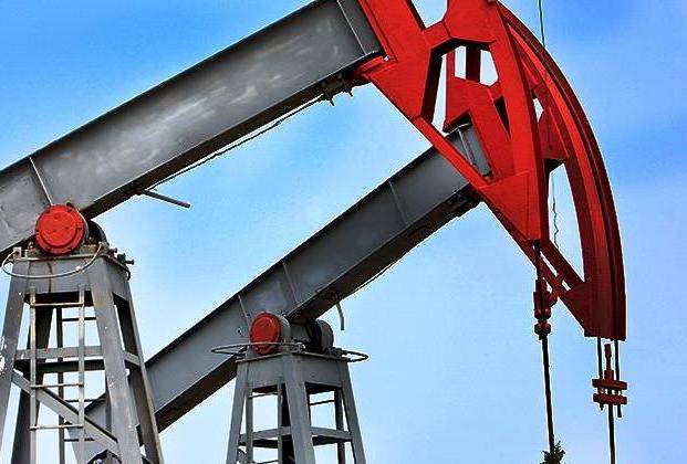 Нефть не хочет падать: Поддержка пришла из Ирана и Саудовской Aравии