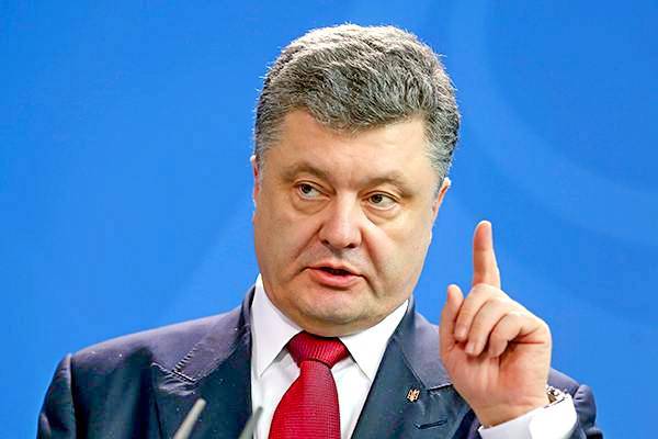 Порошенко объявил выговор Коломойскому Порошенко объявил выговор Коломойскому