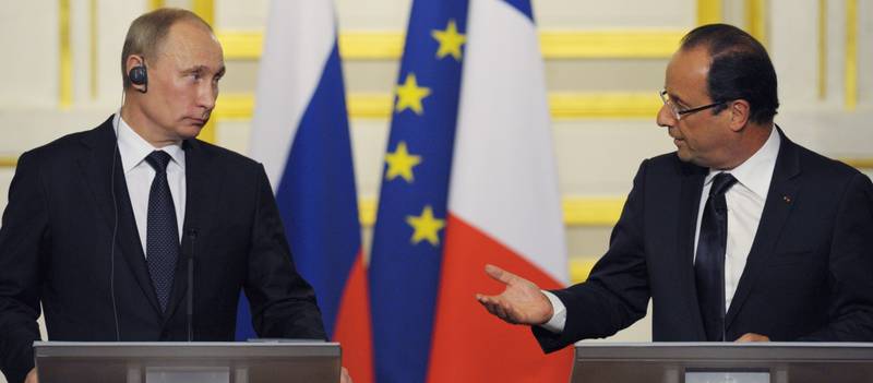 Кремль ждет, что Олланд поделится с Путиным сутью диалога с Порошенко