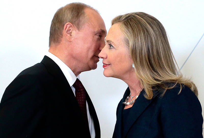 Путин финансирует избирательную кампанию Хиллари Клинтон?