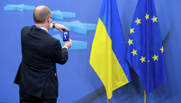 Евросоюз отложил вопрос отмены виз с Украиной до 2016 года