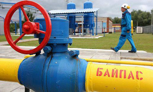Зачем Россия «дарит» газ Украине?