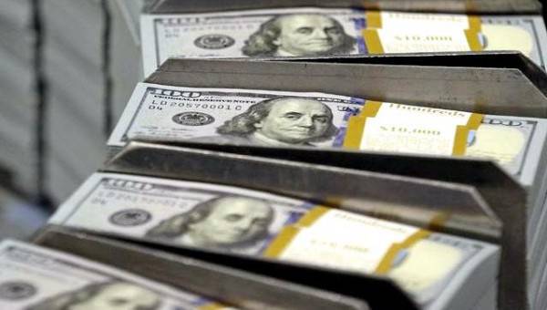 Россия назвала условия, при которых откажется от доллара