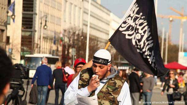 Салафиты хотят создать в Германии исламское государство