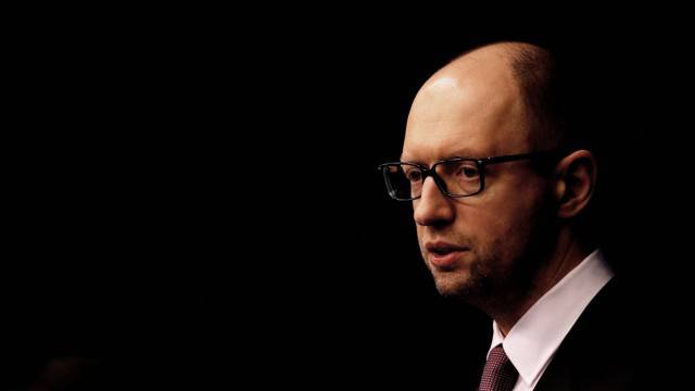 Минские соглашения для Украины - меньшее из зол? Минские соглашения для Украины - меньшее из зол?