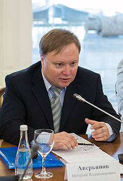 Аверьянов: для выживания государства нужна прививка контрэлитой Аверьянов: для выживания государства нужна прививка контрэлитой