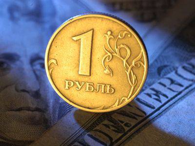 Рубль уходит на праздники победителем Рубль уходит на праздники победителем