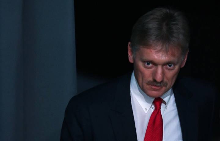 Песков: Кремль не намерен искать координаторов кампании в СМИ против Путина
