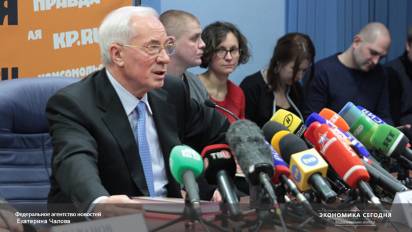 «Твой номер 16-й»: Азаров поставил на место Тимошенко и Яценюка «Твой номер 16-й»: Азаров поставил на место Тимошенко и Яценюка