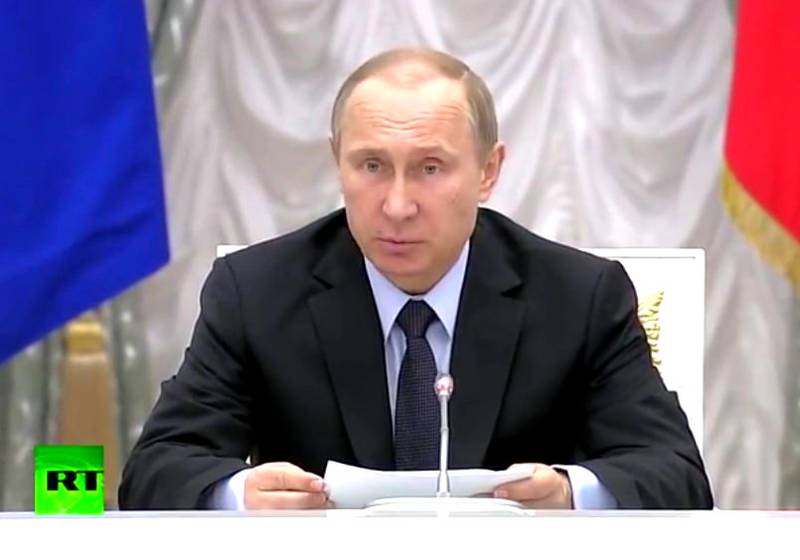 Владимир Путин проводит совещание о ходе выполнения майских указов