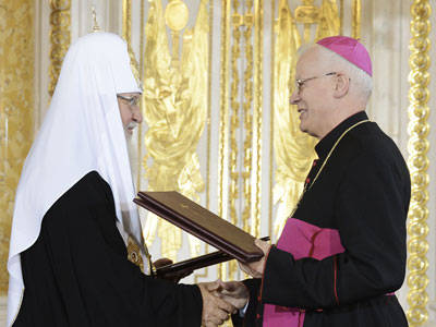 Патриарх Кирилл отказался встречаться с Римским Папой в Польше