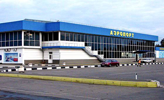 Рада Украины переименовала российский аэропорт "Симферополь"
