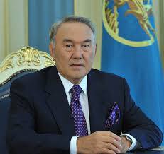 Зачем Назарбаев пошел досрочно на новый срок